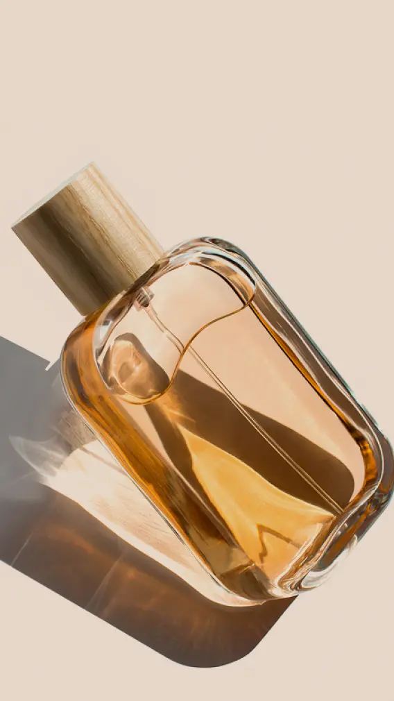 Faire d’un flacon standard, un produit 100 % brandé